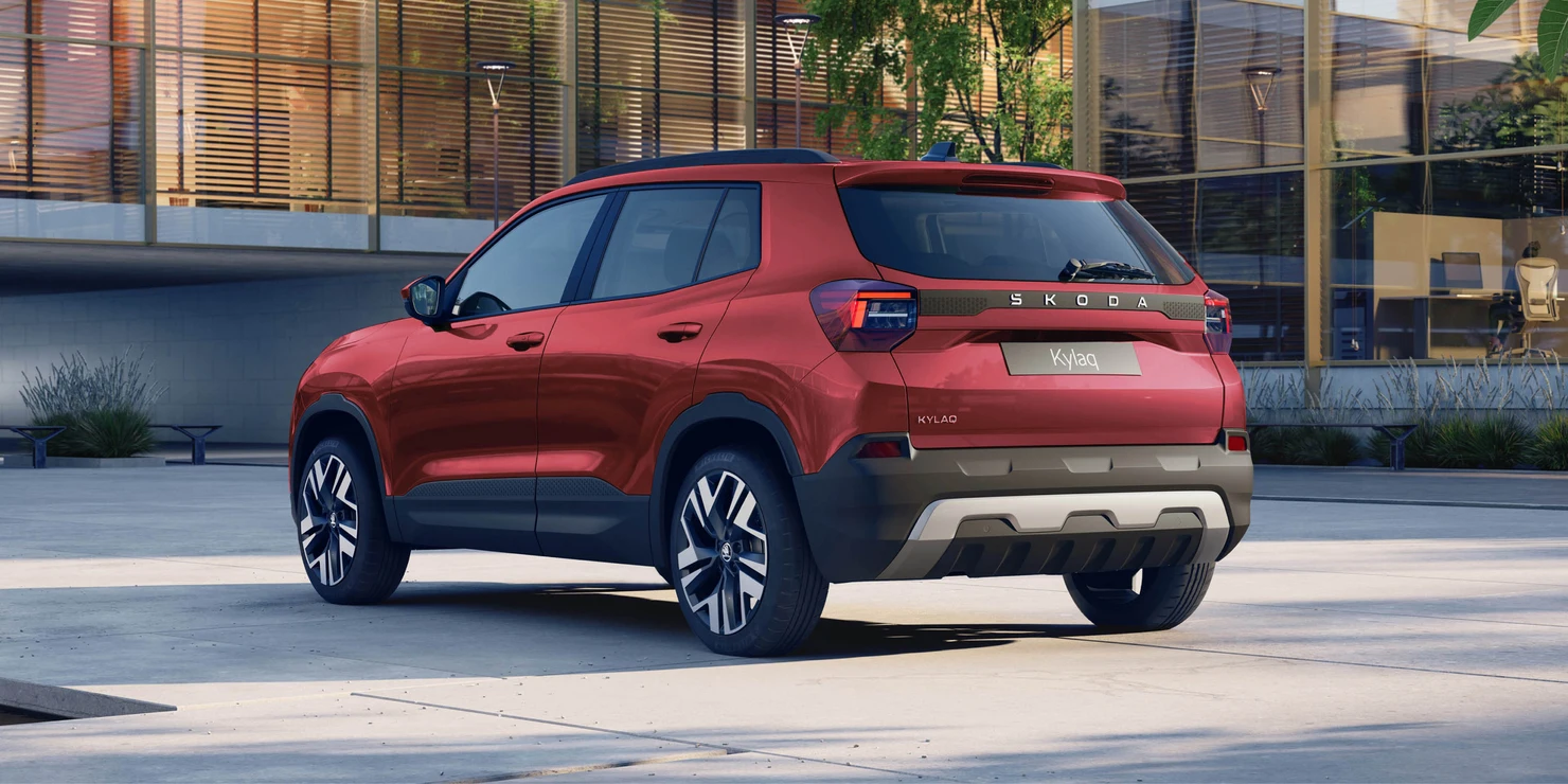 Space Without Boundaries